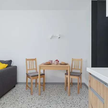 Apartment Bronowicka Comfort By Bookinghost *