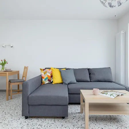 Apartment Bronowicka Comfort By Bookinghost