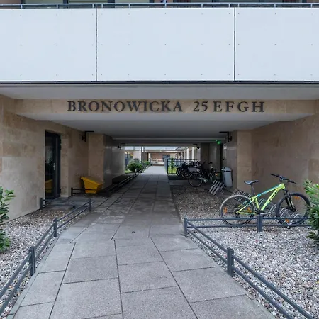 Bronowicka Comfort By Bookinghost