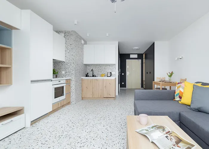 Apartment Bronowicka Comfort By Bookinghost