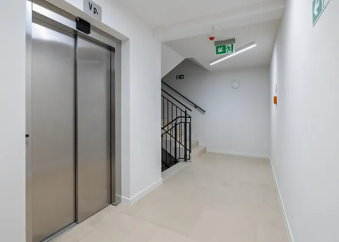 Apartment Bronowicka Comfort By Bookinghost *